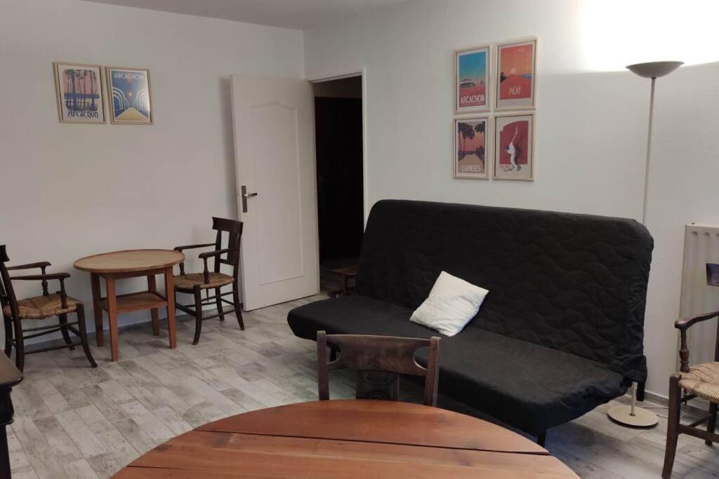 T2 De 50 M2 + Balcon + Parking Pour 4 Personnes Apartment